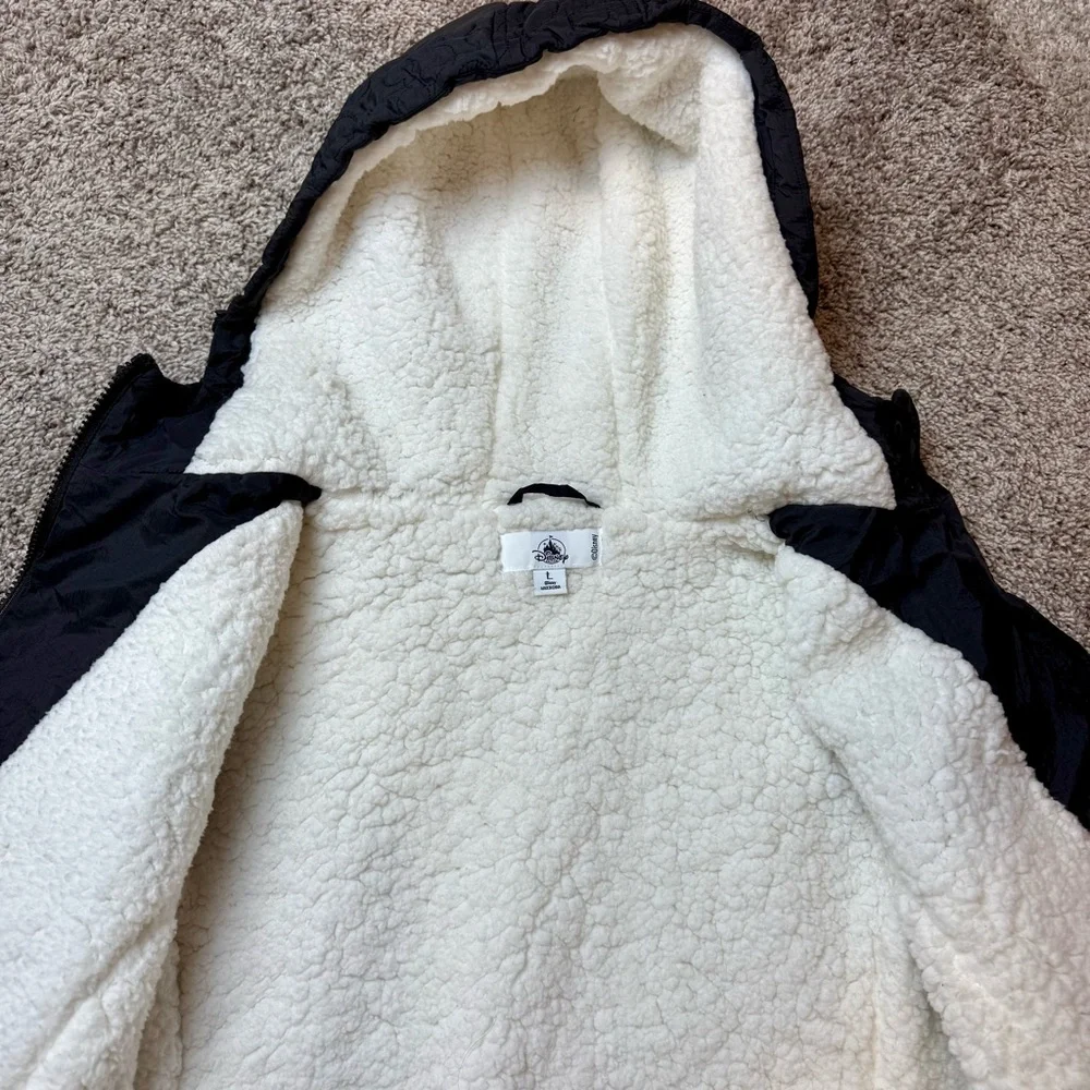 Disney Parks Women’s Mickey Mouse Ears Black Quilted Jacket Sherpa Lining Size L - Picture 6 of 13